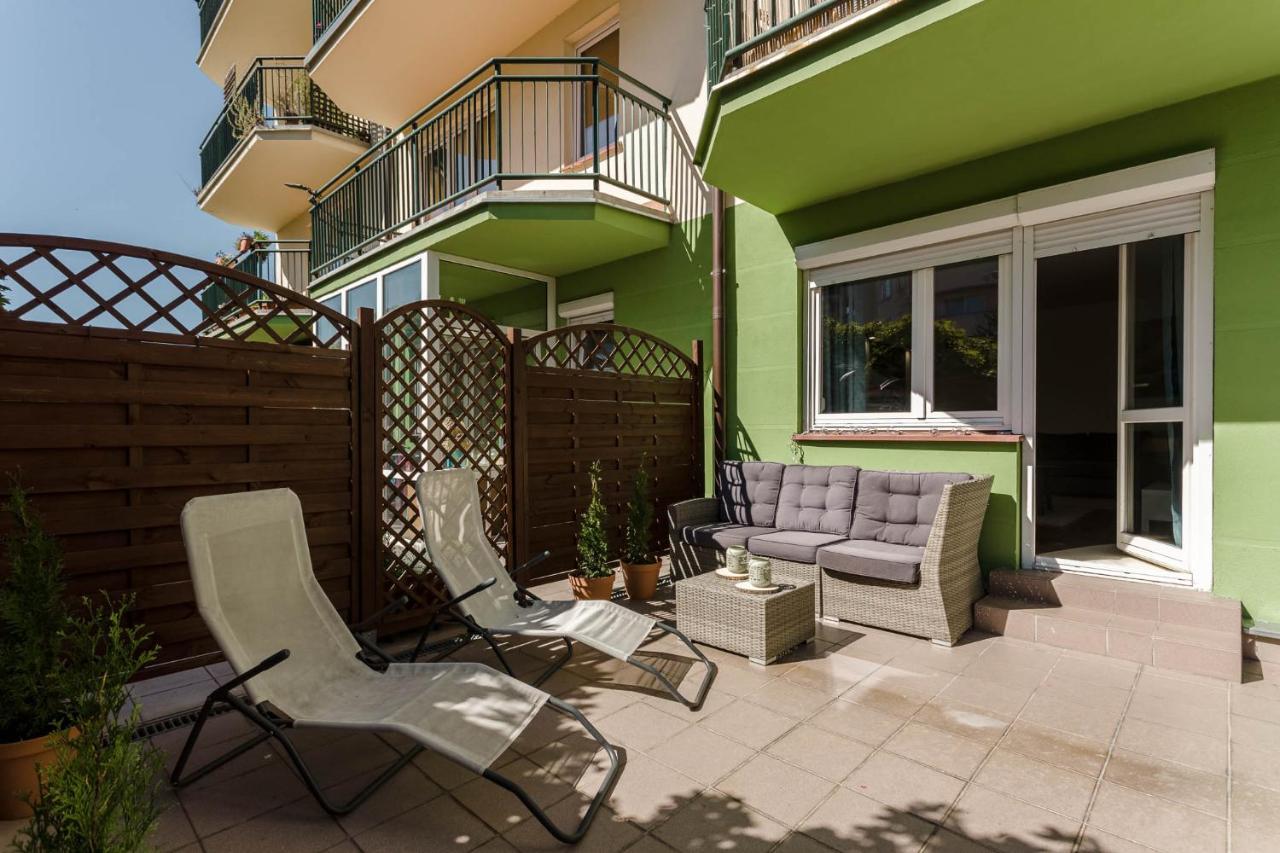 Chill Apartments Kabaty Family Warsaw Exterior photo