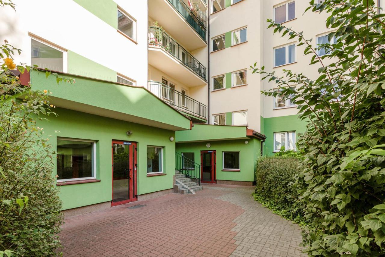 Chill Apartments Kabaty Family Warsaw Exterior photo